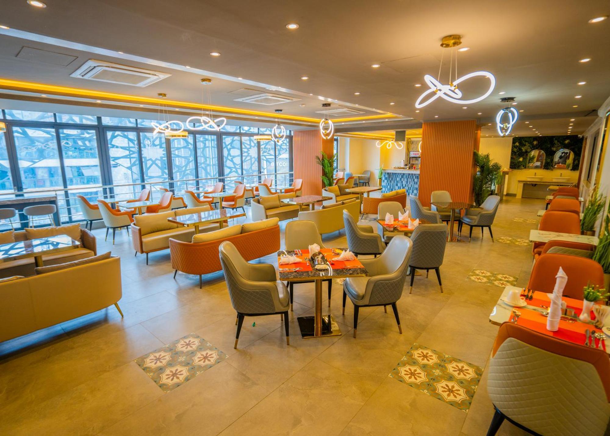 Baraka Tower Hotel Найроби Екстериор снимка