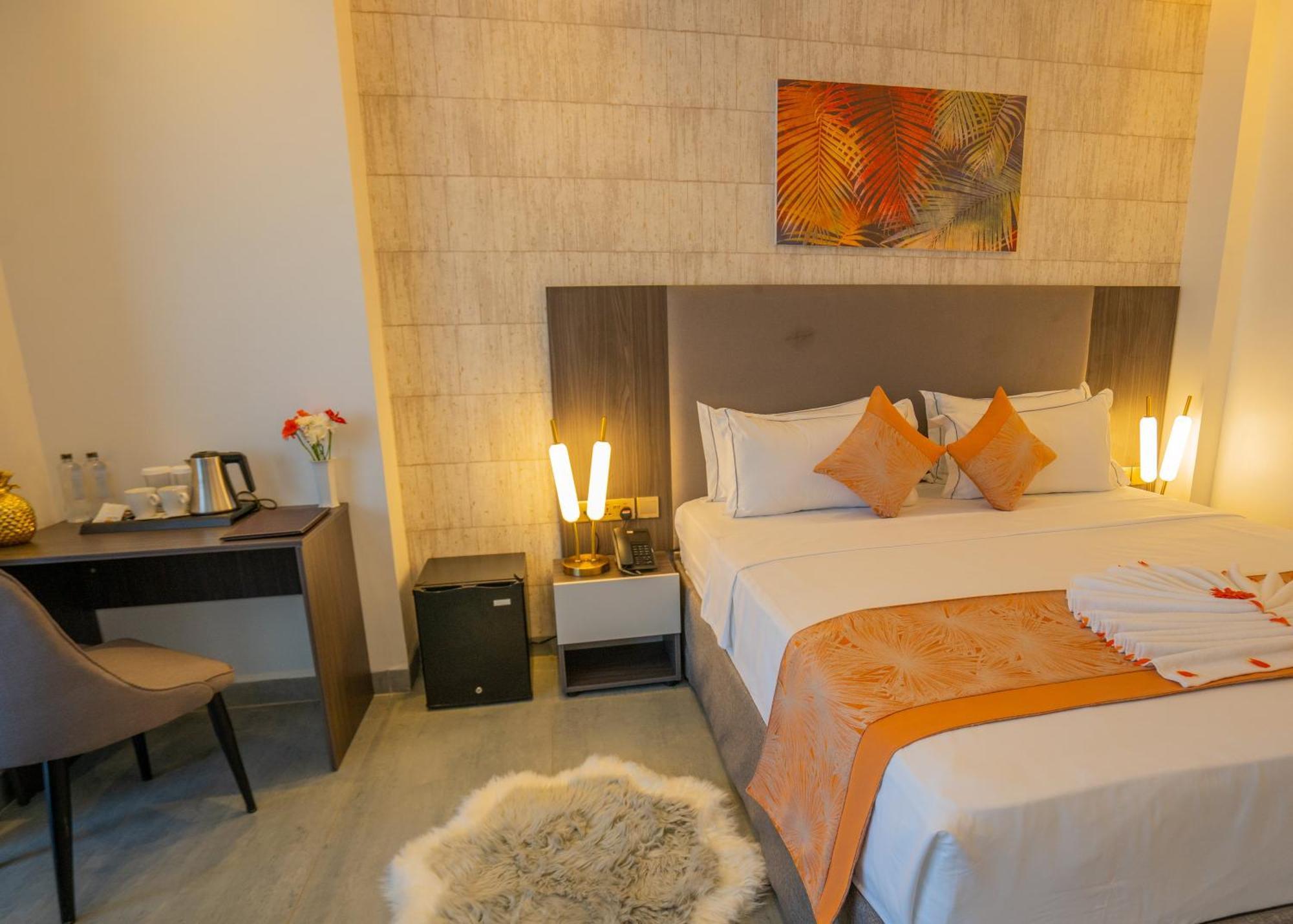 Baraka Tower Hotel Найроби Екстериор снимка