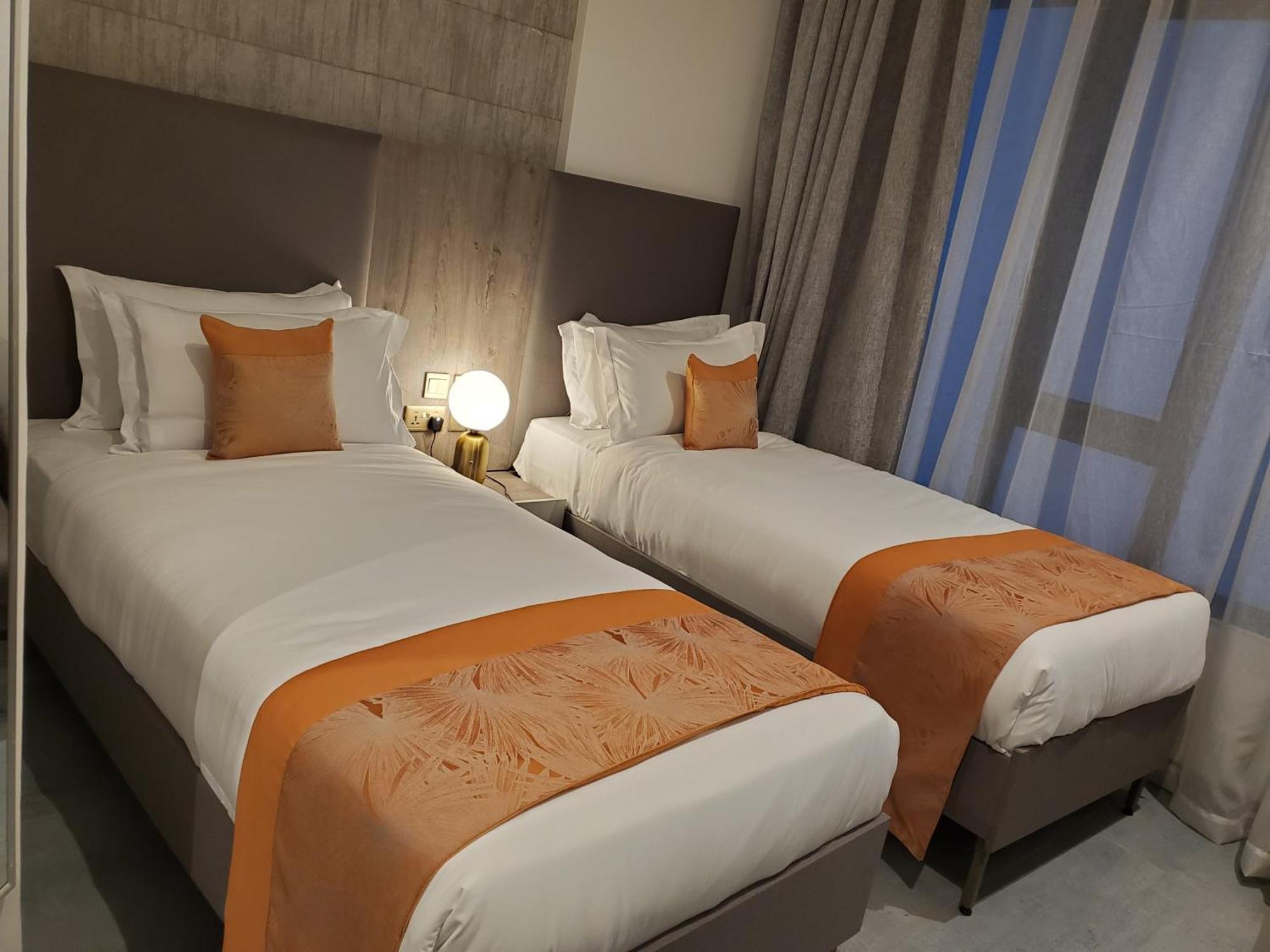 Baraka Tower Hotel Найроби Екстериор снимка