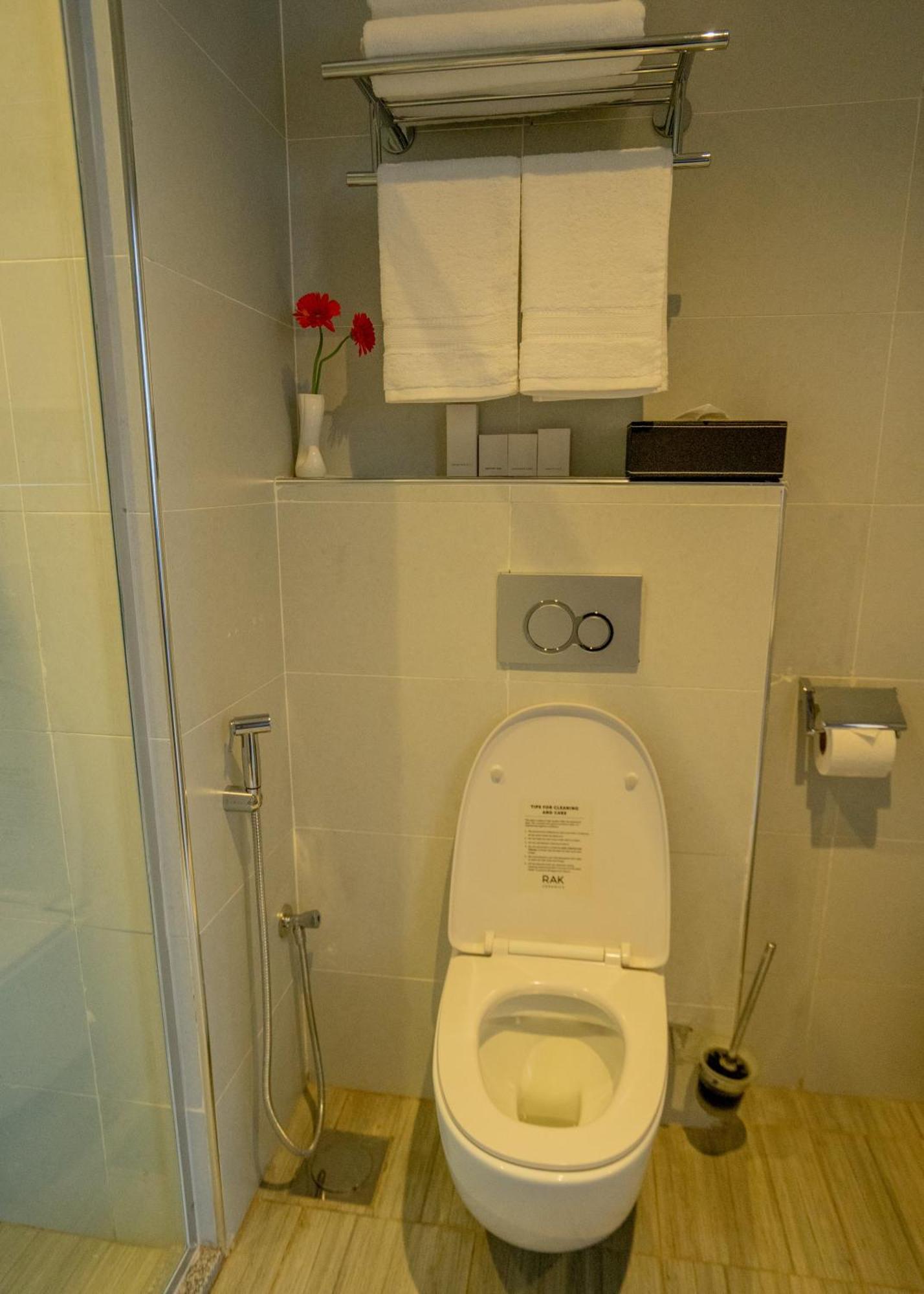 Baraka Tower Hotel Найроби Екстериор снимка