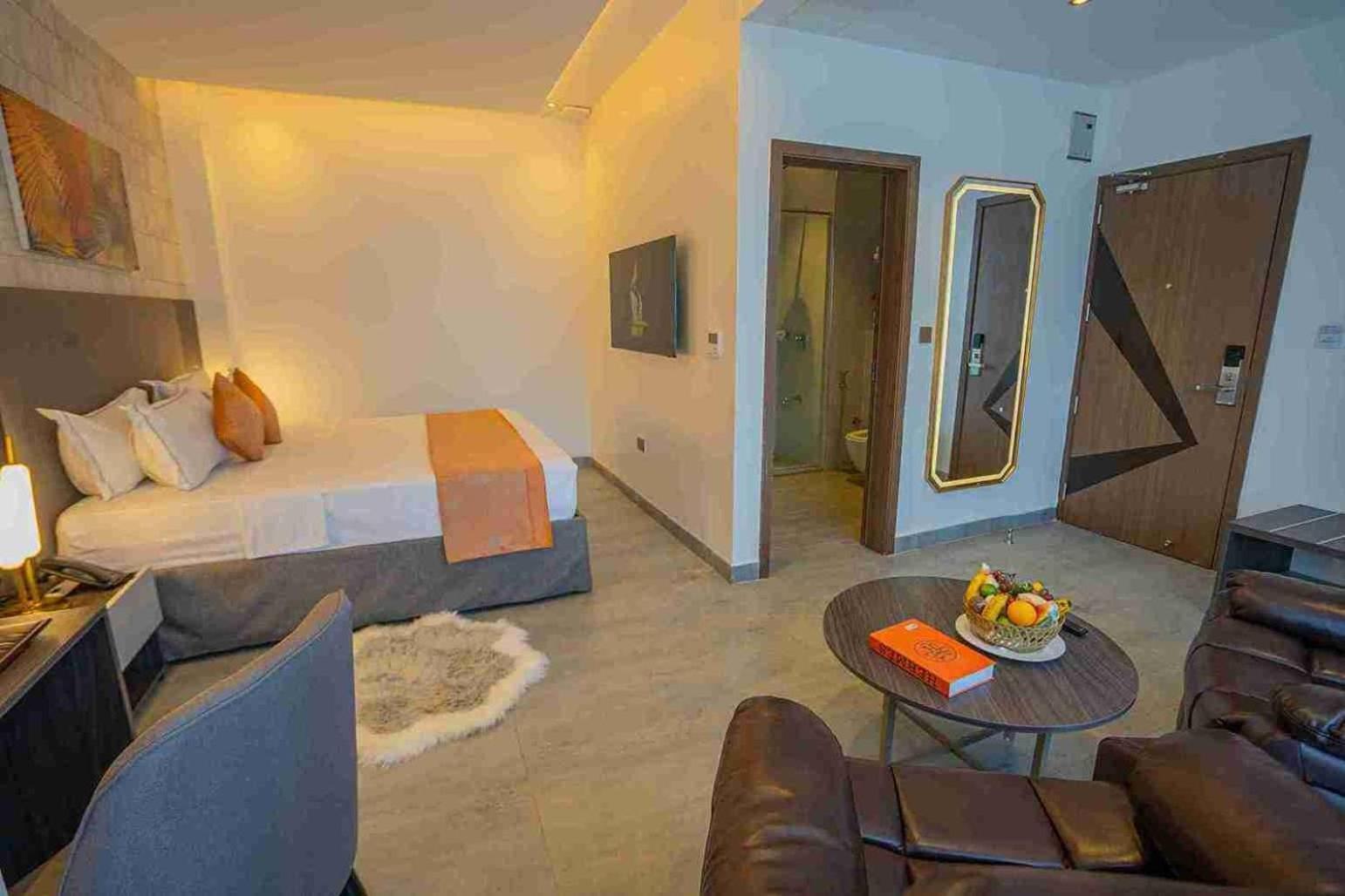 Baraka Tower Hotel Найроби Екстериор снимка